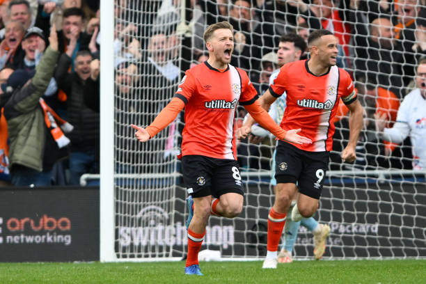 也展示了泰 也展示了泰