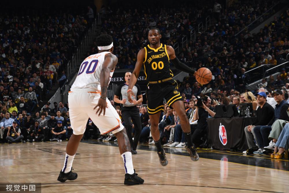 比赛中的高 比赛中的高